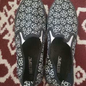 Pentagram slip ons